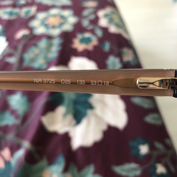 Nina Ricci sunglasses 2014. Perfect Condition - Picture 7 of 7